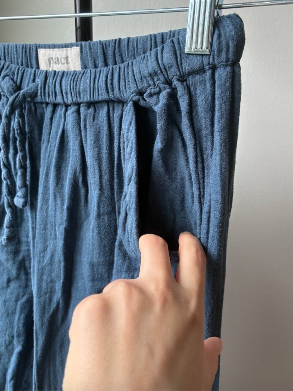 Pact Blue-Gray Cotton Tapered Drawstring Pants - Size S - Picture 4 of 8